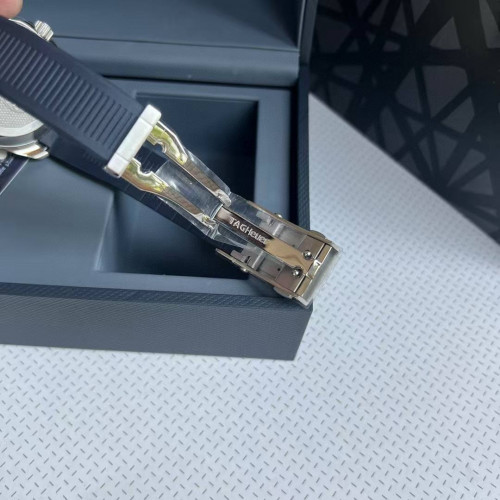 Часы Tag Heuer