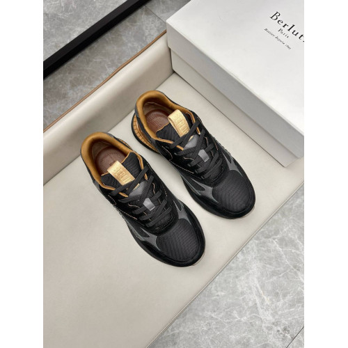 Кроссовки Berluti