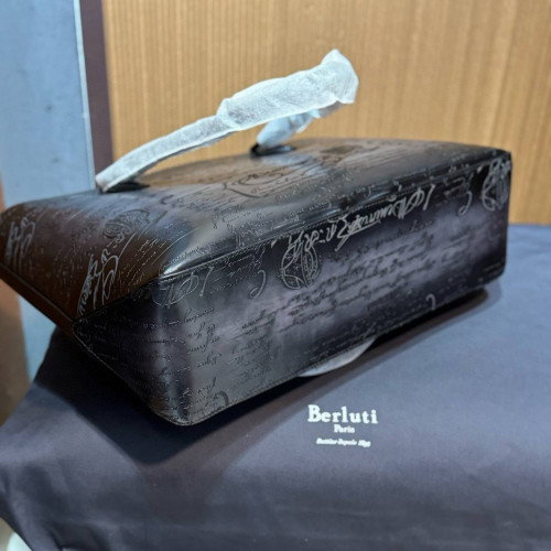 Сумка Berluti