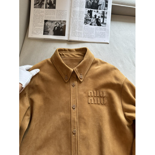 Замшевая куртка Miu Miu 