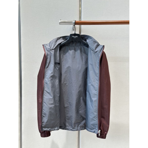Двусторонняя куртка  Prada