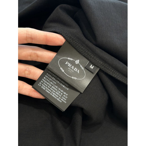 Футболка мужская Prada