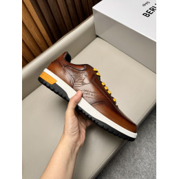 Мужские кроссовки из воловьей кожи Berluti Playtime Scritto