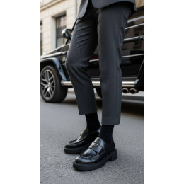 Женские лоферы Prada