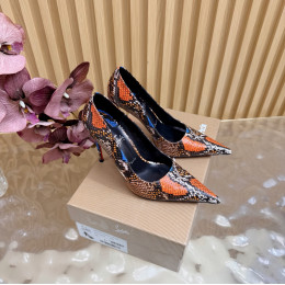 Женские туфли Christian Louboutin