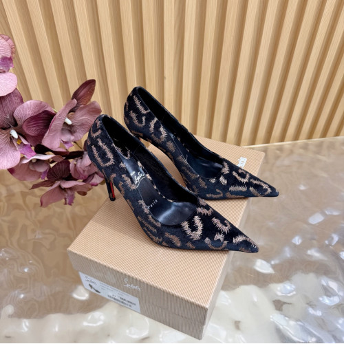 Женские туфли Christian Louboutin