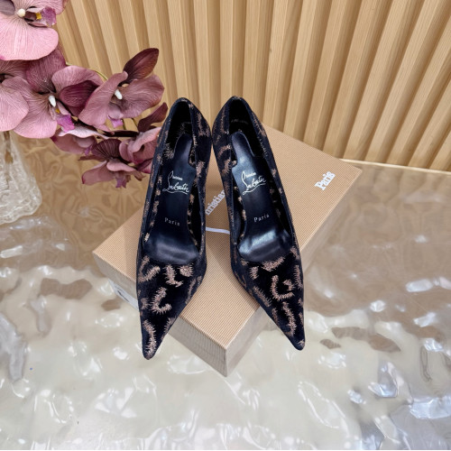 Женские туфли Christian Louboutin