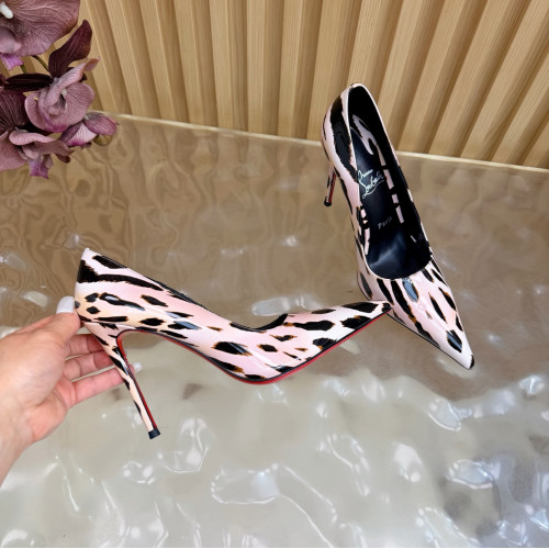 Женские туфли Christian Louboutin