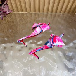Женские туфли Christian Louboutin