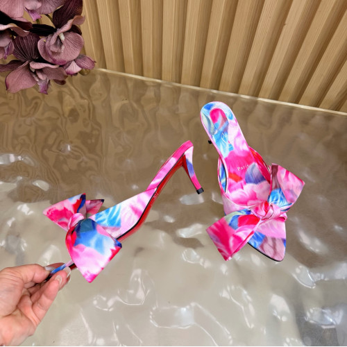 Женские туфли Christian Louboutin
