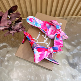Женские туфли Christian Louboutin