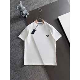 Мужской костюм Prada