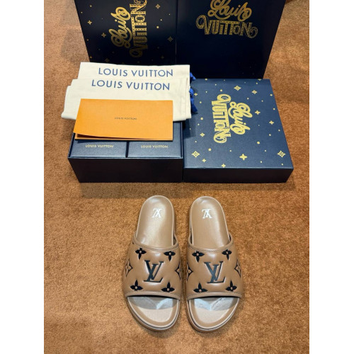 Шлепанцы мужские Louis Vuitton	