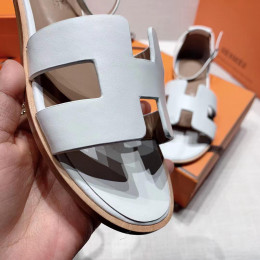 Hermes Santorini босоножки 