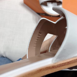 Hermes Santorini босоножки 