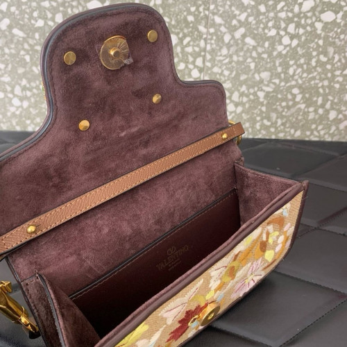 Сумка Valentino