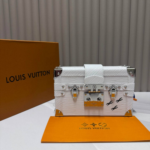 Сумка Louis Vuitton