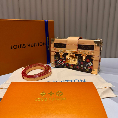 Сумка Louis Vuitton