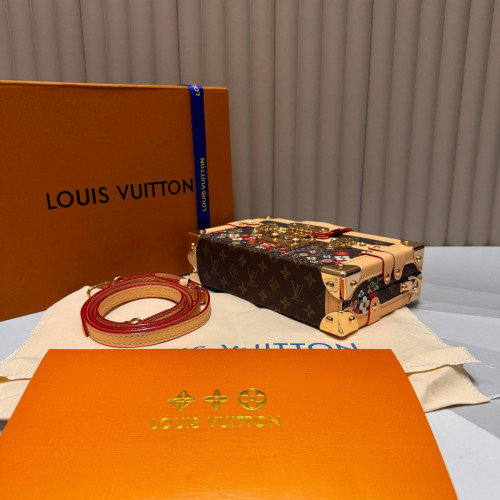 Сумка Louis Vuitton