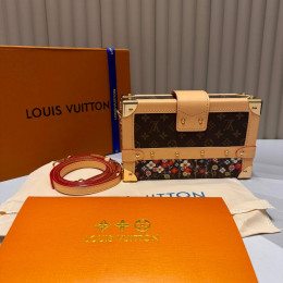 Сумка Louis Vuitton