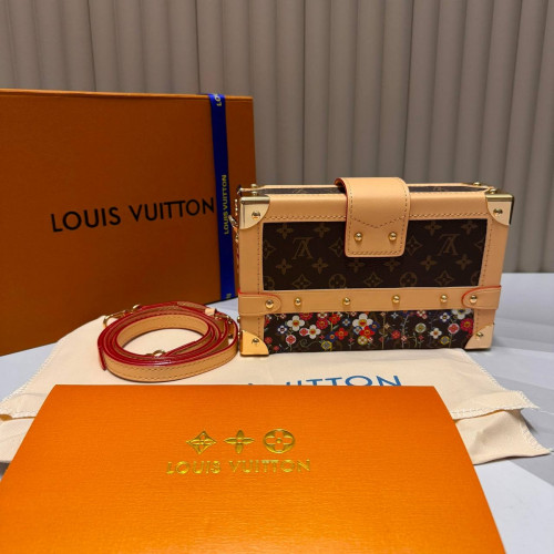 Сумка Louis Vuitton