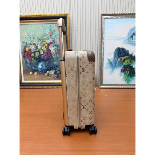 Чемодан Louis Vuitton