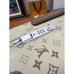 Чемодан Louis Vuitton