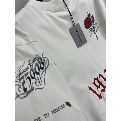 Футболка Balenciaga