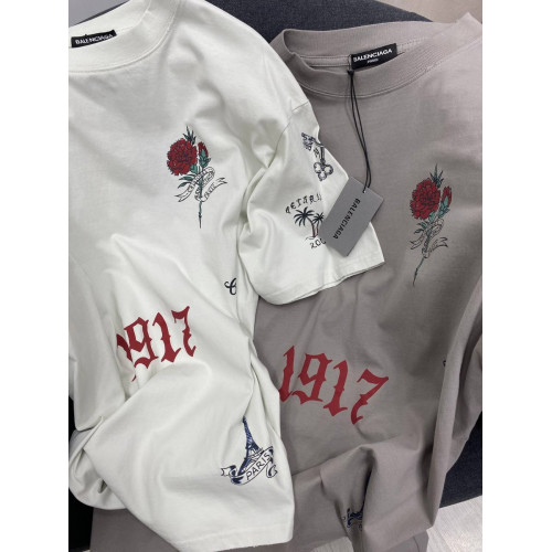 Футболка Balenciaga