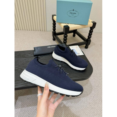 Кроссовки Prada