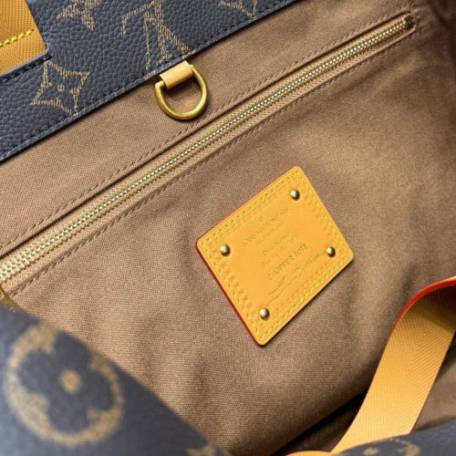 Сумка Louis Vuitton