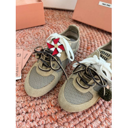 Кроссовки Miu Miu бежевого цвета