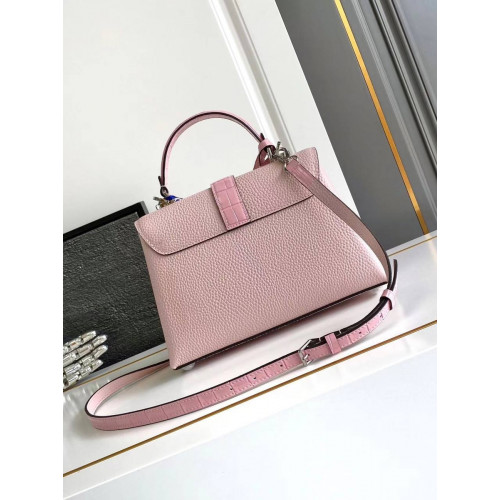 Сумка Louis Vuitton розового цвета