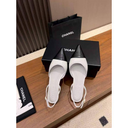 Балетки Chanel белого цвета