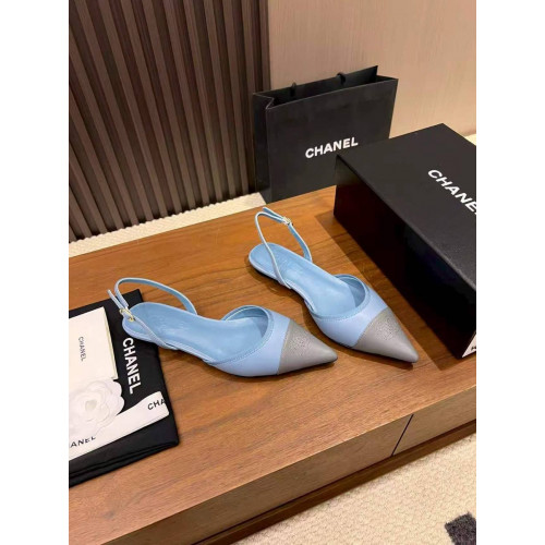 Балетки Chanel голубого цвета