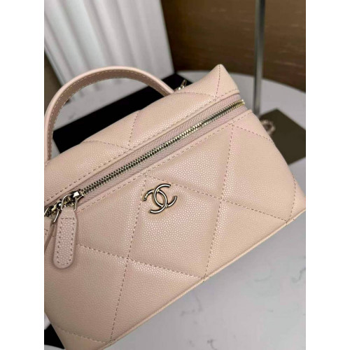 Сумка Chanel бежевого цвета