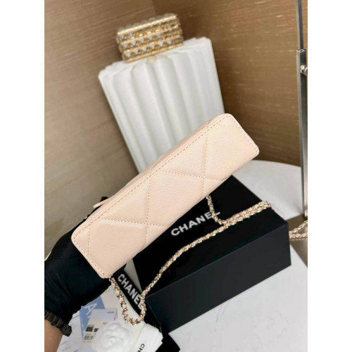 Сумка Chanel бежевого цвета