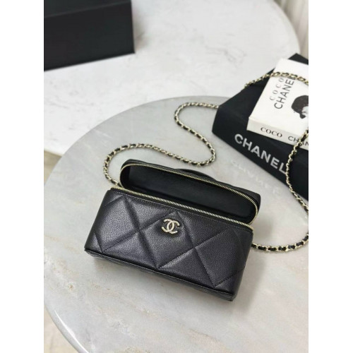 Сумка Chanel черного цвета