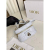 Сумка Dior белого цвета