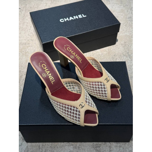 Сабо Chanel бежевого цвета
