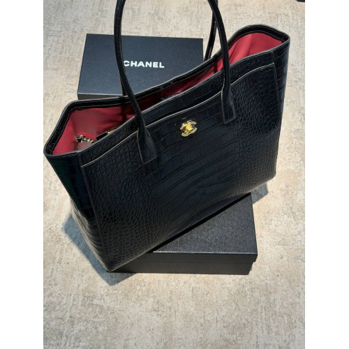 Сумка Chanel черного цвета