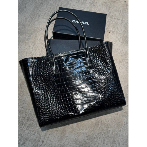 Сумка Chanel черного цвета