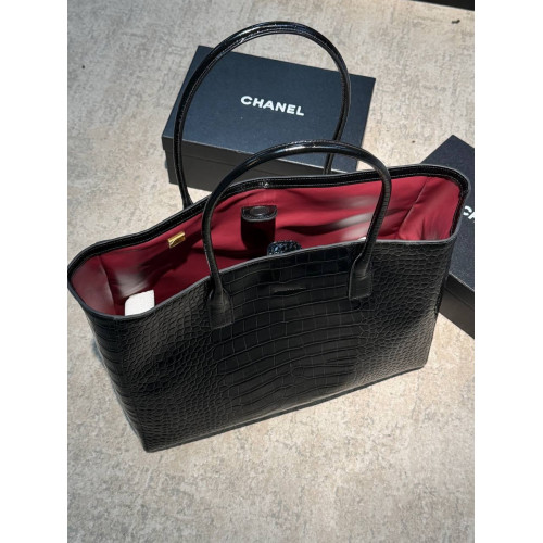 Сумка Chanel черного цвета