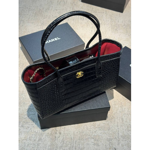 Сумка Chanel черного цвета