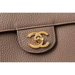 Сумка Chanel коричневого цвета