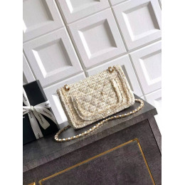Сумка Chanel бежевого цвета