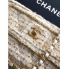 Сумка Chanel бежевого цвета