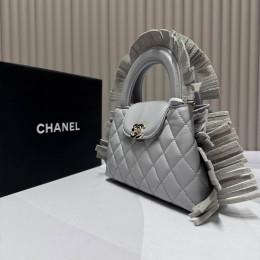 Сумка Chanel серого цвета