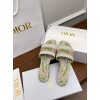 Шлепанцы Dior зеленого цвета