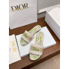 Шлепанцы Dior зеленого цвета